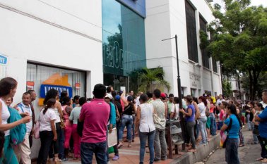 La jornada tenía como objetivo definir la condición de víctimas de las personas citadas, que esperaban ser incluidas en el registro único. Alfredo Estévez