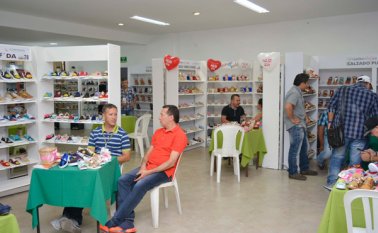 La feria se realizó con el objetivo de aumentar la participación en el mercado nacional. Edinsson Figueroa