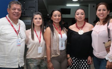 Luis Alfredo Martínez, Sandra Cediel, Paola Parada, Liseth Meneses y Astrid Colmenares. César Obando
