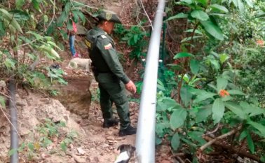 En articulación con la Alcaldía, la Policía desarrollará actividades para promocionar el turismo en esta fuente hídrica de E Carmen de Tonchalá. Policía Nacional