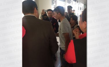 La Federación Colombiana de Ciclismo publicó un par de fotos en las que mostró la reacción de los empleados de Opaín, en El Dorado. Colprensa