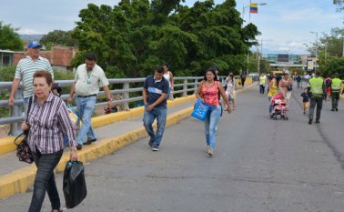 Más de 1.728.000 de los venezolanos que declararon haber ingresado a Colombia regresaron a su país. La Opinión