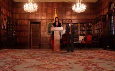 Sostuvo que estos grandes movimientos de migrantes están llevando a que los países de tránsito a donde llegan no los puedan atender. Colprensa