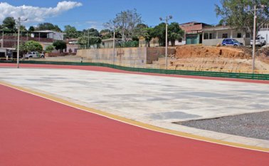 A este escenario no se le ha podido sacar más provecho; la comunidad dice que no está en condiciones para grandes competencias. Mario Caicedo