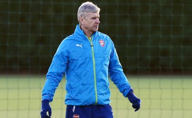 El técnico francés Arsene Wenger desde su llegada en 1996 al Arsenal le dio estilo a los ‘Gunners’. Wenger es el entrenador con más tiempo dirigiendo un club, después de Alex Ferguson, con 27 años en el banco. AFP