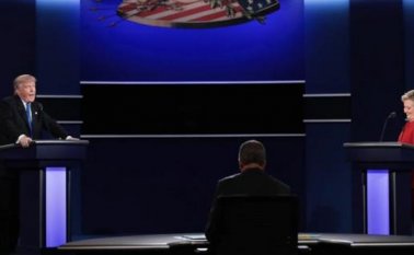 Los dos comenzaron dando la impresión de que expondrían sus discrepancias en un clima de calma. AFP