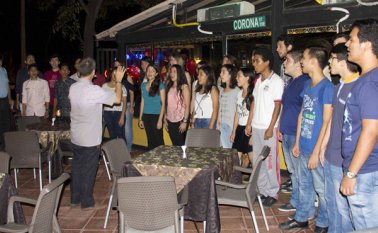 Los jóvenes dieron apertura al proyecto ‘El Boulevard Musical 2016’. Alfredo Estévez
