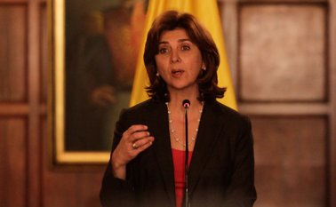 María Ángela Holguín fue asignada por el presidente Juan Manuel Santos para hablar con los líderes del No. Colprensa