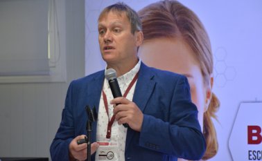 El profesor Hugh Willison, líder del Centro de investigación Biomédica de Glasgow, Escocia, visitará a Cúcuta el próximo año. Luis Sierra