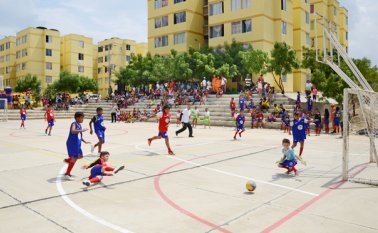 Los niños jugaron el campeonato Luciendo los uniformes dotados por la Agencia Colombiana para la Reintegración. Rodrigo Sandoval