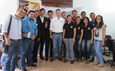 Aplicaciones como Célula App ya están disponibles en Play Store. Especial para La Opinión