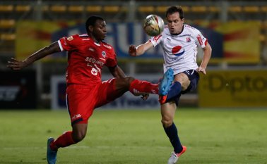 En el estadio Metropolitano de Techo, Fortaleza F.C. enfrentó a Independiente Medellin en el marco de la fecha 16 de la Liga Águila II 2016. Colprensa
