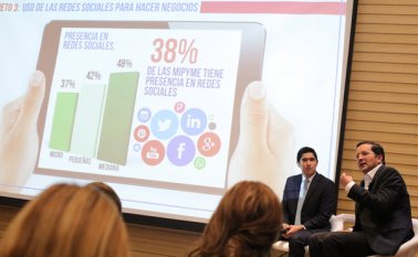 El ministro David Luna Sánchez presentó los resultados de un estudio sobre la relación Mypime/Tecnología. Colprensa