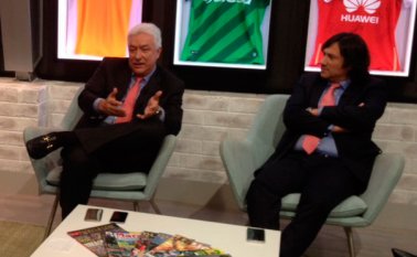 José Augusto Cadena (derecha) en reunión este miércoles con el presidente de la Dimayor, Jorge Perdomo. Tomada de Twitter