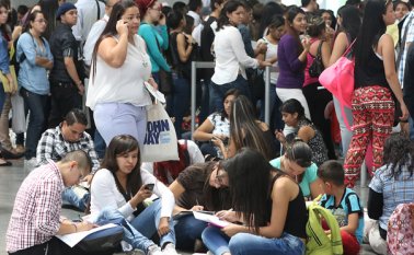 En 2016 la diferencia de salarios entre hombres y mujeres alcanzó el 59%, según el estudio sobre 144 países, que también evalúa las diferencias entre sexos en materia de educación, salud y emancipación política. Colprensa