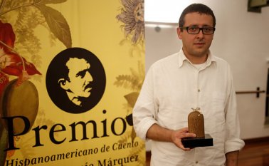 Noriega se impuso en el grupo de finalistas a Gonzalo Calcedo, de España, y a su libro 'Las Inglesas'; Tomás Downey, de Argentina, con su obra 'Acá el tiempo es otra cosa'; Eduardo Halfon, de Guatemala, con 'Signor Hoffman', y Samanta Schweblin, de Argentina, con 'Siete casas vacías'. Colprensa
