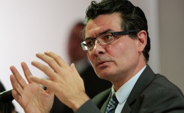 Hay varios inversionistas interesados en la Empresa Prestadora de Salud, según Alejandro Gaviria. Colprensa