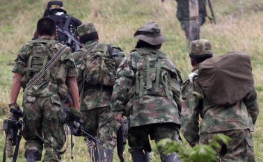 Edgardo Velásquez Yepes (‘Freddy’), Lilibeth Vaca Sepúlveda (‘Tatiana’), David Téllez Noriega (‘Hernando’) y Leida Cáceres Duarte (‘Sonia’) abandonaron las filas, luego de robar dinero y armas. Colprensa