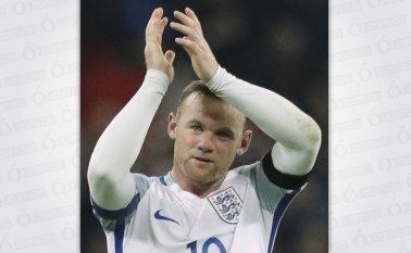 A raíz del escándalo de ser fotografiado en estado de ebriedad, la Federación Inglesa de Fútbol manifestó que abrirá un proceso disciplinario contra el astro Wayne Rooney. AP