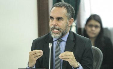 Será la Corte Suprema de Justicia la que indague si el senador incurrió en algún delito en el escándalo que involucra a más de 20 personas en un desfalco de 80 mil millones de pesos. Colprensa