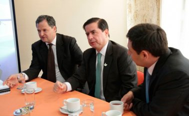 En el Club de Banqueros de Bogotá avanza la reunión entre los voceros de los partidos políticos que hacen parte de la Unidad por la Paz, y los negociadores del Gobierno Nacional. Colprensa | Mininterior