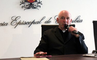 El prelado aseguró que miembros del episcopado han estado reunidos este miércoles para estudiar el nuevo acuerdo de paz. Colprensa