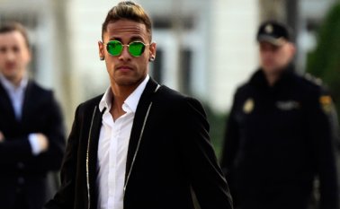 Neymar es acusado de presunto fichaje fraudulento. AFP