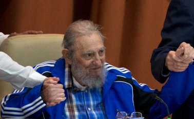 El líder renunció definitivamente en febrero de 2008 a la presidencia de Cuba y en abril de 2011 a la jefatura del gobernante Partido Comunista (único). AFP