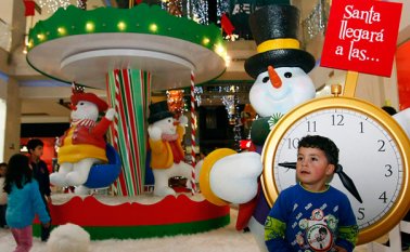 Recomendaciones que debe tener en cuenta para no dejarse llevar por la emoción al comprar. Colprensa