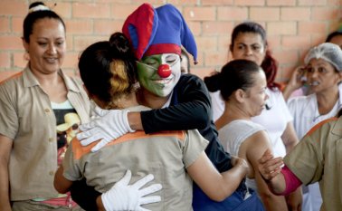 Con una obra teatral las reclusas vivieron una mañana de mucha alegría. Rodrigo Sandoval