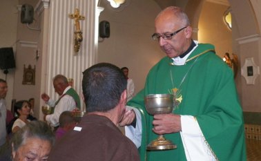El obispo de la Diócesis de Ocaña, monseñor Gabriel Ángel Villa Vahos, envió un mensaje de reconciliación durante el inicio de las novenas de aguinaldos. Javier Sarabia