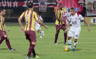 Aproximadamente 25.000 personas acudieron a la cita con los ‘héroes’. Alfredo Estévez