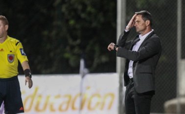 El entrenador argentino Diego Cocca, dejó boquiabiertos a los directivos de Millonarios con su renuncia. Colprensa