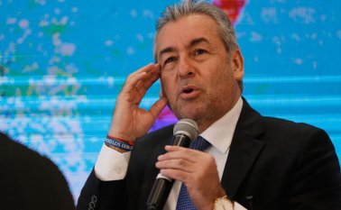 Este miércoles llegará a las plenarias del Senado y la Cámara el proyecto de Ley de Amnistía que define la situación jurídica de guerrilleros y militares. El ministro de Justicia, Jorge Londoño, defiende la iniciativa.  Colprensa