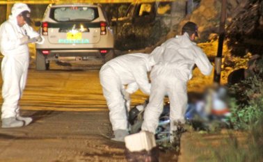 Por ahora se desconoce de algún problema o amenaza en contra de José del Carmen. Miembros del Cuerpo Técnico de Investigación (CTI) de la Fiscalía practicaron la inspección en la escena del crimen. Cristian Herrera