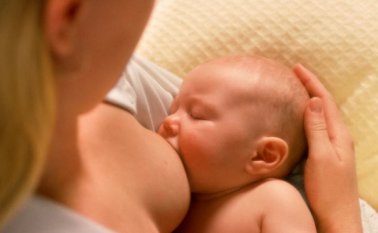 El presidente Santos sancionó dos normas a favor de la licencia de maternidad Colprensa