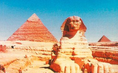 El costo de la situación es importante en un Egipto con un crecimiento económico de capa caída, una espectacular inflación y escasez de diferentes productos. Archivo