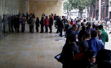 El pago de los gravámenes que hace los colombianos sumaron en 2016 un total de $126,7 billones, casi $4 billones por debajo de los $130 billones que había previsto el Estado. Colprensa