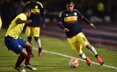 Durante los primeros minutos no había un dominador claro, los dos equipos luchaban por tener el control del balón, pero la falta de precisión en la entrega hacía que no se creara peligro cerca de las áreas. AFP