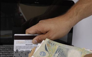 La mayoría de los encuestados solo compra en sitios exclusivos Colprensa