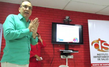 El director del Instituto Departamental de Salud (IDS), Juan Alberto Bitar, cuando presentaba el informe de lepra en el departamento a los medios de comunicación de Cúcuta. Orlando Carvajal