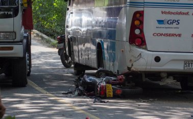Las dos personas murieron de manera inmediata en la escena del accidente con múltiples golpes en la cabeza. Juan Pablo Cohen