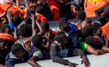 Rescate de migrantes en Europa. Internet