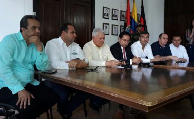 El frente común lo conforman los alcaldes de Cúcuta, Villa del Rosario, Los Patios, San Cayetano, la Gobernación, Corponor y la Cámara de Comercio, quienes afirmaron que ‘no se dejará caer el proyecto’. Cortesía