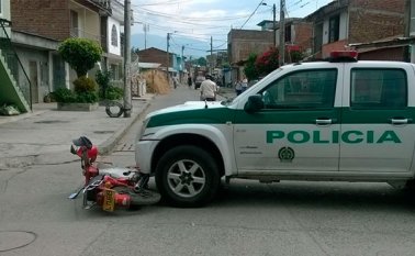 El accidente se presentó en la calle 22 con carrera 1 Oeste del barrio Nuevo Farfán, en la zona occidental de Tuluá. Colprensa