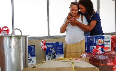 Los desplazados están divididos en 14 unidades productivas, una de las beneficiarias es Mariela García, 64 años. Mario Franco