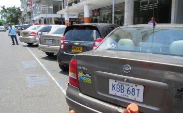 La última vez que estos carros pagaron internación fue a partir de 2002, cuando se reglamentó el Pase Amigo, cuya vigencia se mantuvo hasta 2007. Edinsson Figueroa