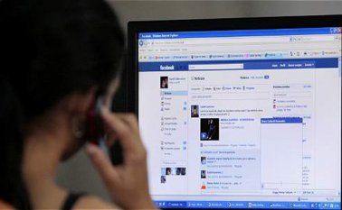 Las autoridades encontraron a los dos menores en flagrancia en un café internet. Tomada de Internet