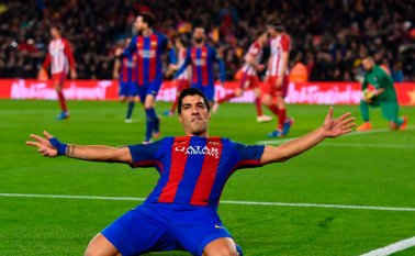 Con el gol de Luis Suárez, los azulgranas lograron su cuarta final en este campeonato. AFP