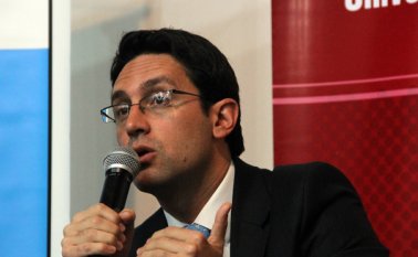 El secretario de Transparencia, Camilo Enciso, dejó explicito que el excongresista Otto Bula estaría relacionado con la oficina de Envigado, para acusar falsamente al gerente de la campaña Santos Presidente, Roberto Prieto. Colprensa